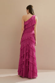 Vestido Longo em Tule com Ombro Único, Saia Ampla e Babados Assimétricos em Camadas - Mila Rosa Pink