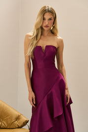 Vestido Longo em Zibeline com Decote V sem Alças e Babados em Camadas - Naomi Fúcsia
