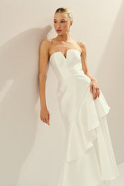 Vestido Longo em Zibeline com Decote V sem Alças e Babados em Camadas - Naomi Off White