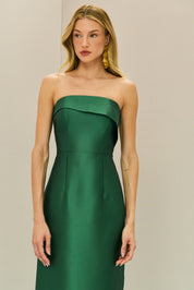 Vestido Longo em Zibeline com Pala Assimétrica Estruturada, Decote Reto sem Alças e Fenda Traseira - Malásia Verde Bandeira