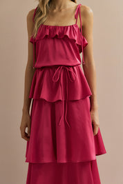 Vestido Long Midi em Cetim com Alças Finas, Babado no Decote e Camadas Sobrepostas - Santiago Rosa Pink