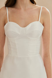 Vestido Midi em Zibeline com Busto Demarcado e Estruturado, Alças Finas e Fenda Traseira - Carmel Off White