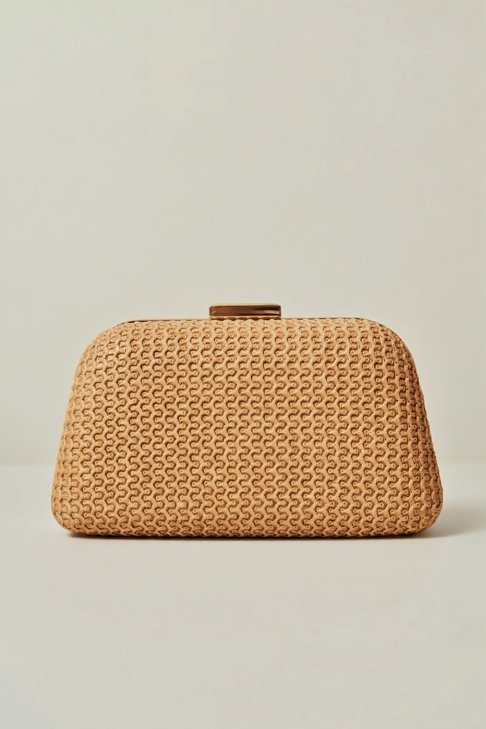 Bolsa de Festa Trapézio em Palha Trama Simples, com Fecho Dourado e Alça Dupla