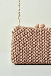 Bolsa Arredondada de Palha Rose Fecho Esferas