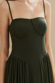 Vestido Longo em Tule com Busto Estruturado e Saia Drapeada - Calgari Verde Oliva Escuro