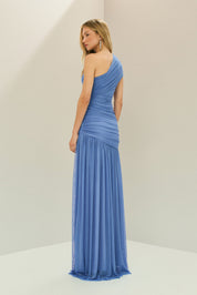 Vestido Longo em Tule com Ombro Único, Drapeado no Corpo e Saia Ampla - Platina Azul Claro