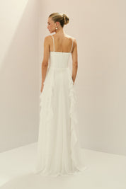 Vestido Longo em Chiffon com Busto Estruturado, Babados Verticais na Saia e Capa Longa com Nó - Riviera Off White