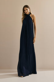 Vestido Longo em Chiffon Plissado Frente Único e Decote nas Costas - Itália Azul Marinho