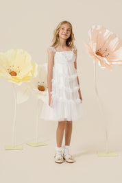 Vestido Infantil em Tule com Frufru nas Alças, Corpo Franzido com Babados Assimétricos - Cereja Off White