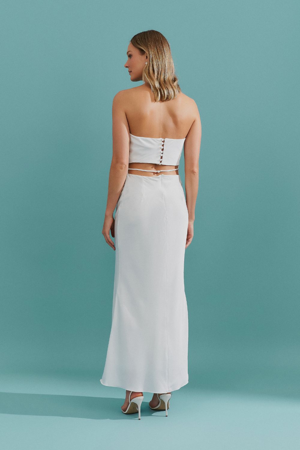 Vestido Long Midi e Detalhe com Fechamento em Botão - Mezzana Off White
