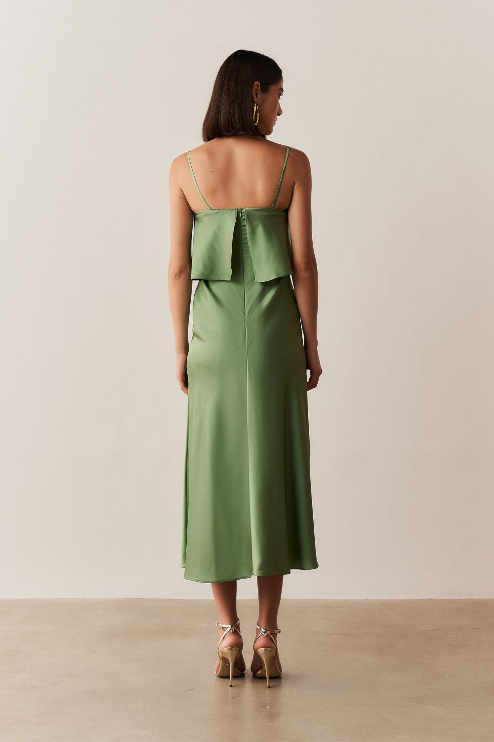 Vestido Long Midi Slip Dress com Alça Removível - Cartagena Oliva