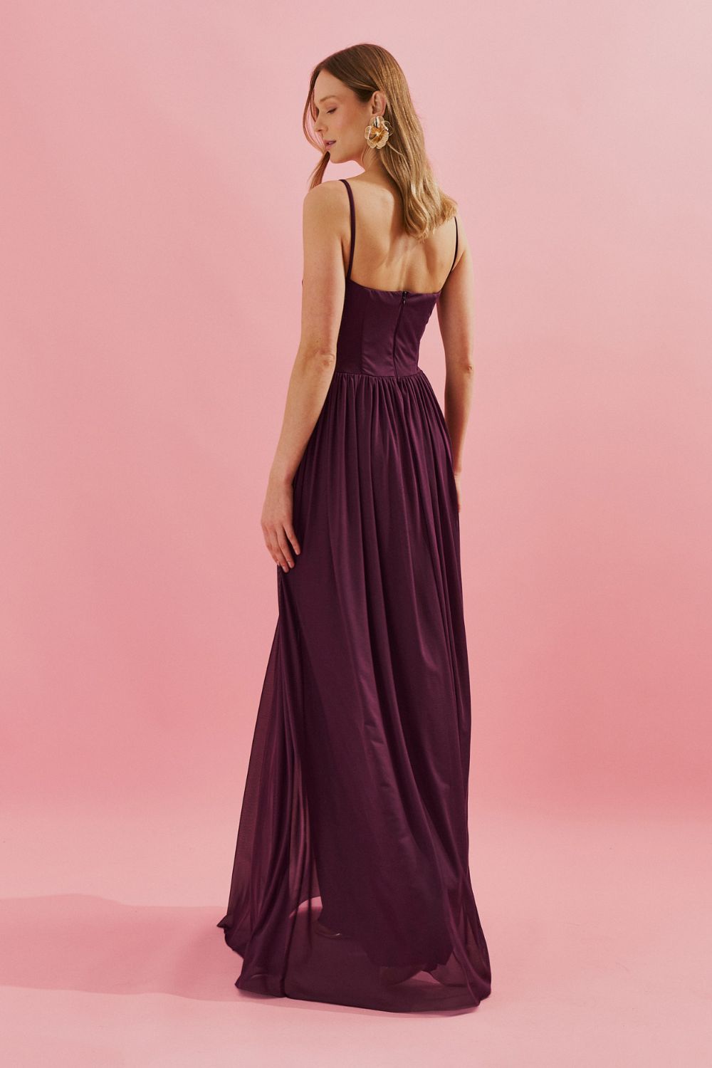 Vestido Longo, Busto Demarcado e Saia Franzida - Calgari Marsala Escuro