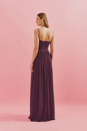 Vestido Longo em Tule com Busto Estruturado e Saia Drapeada - Calgari Roxo Berinjela