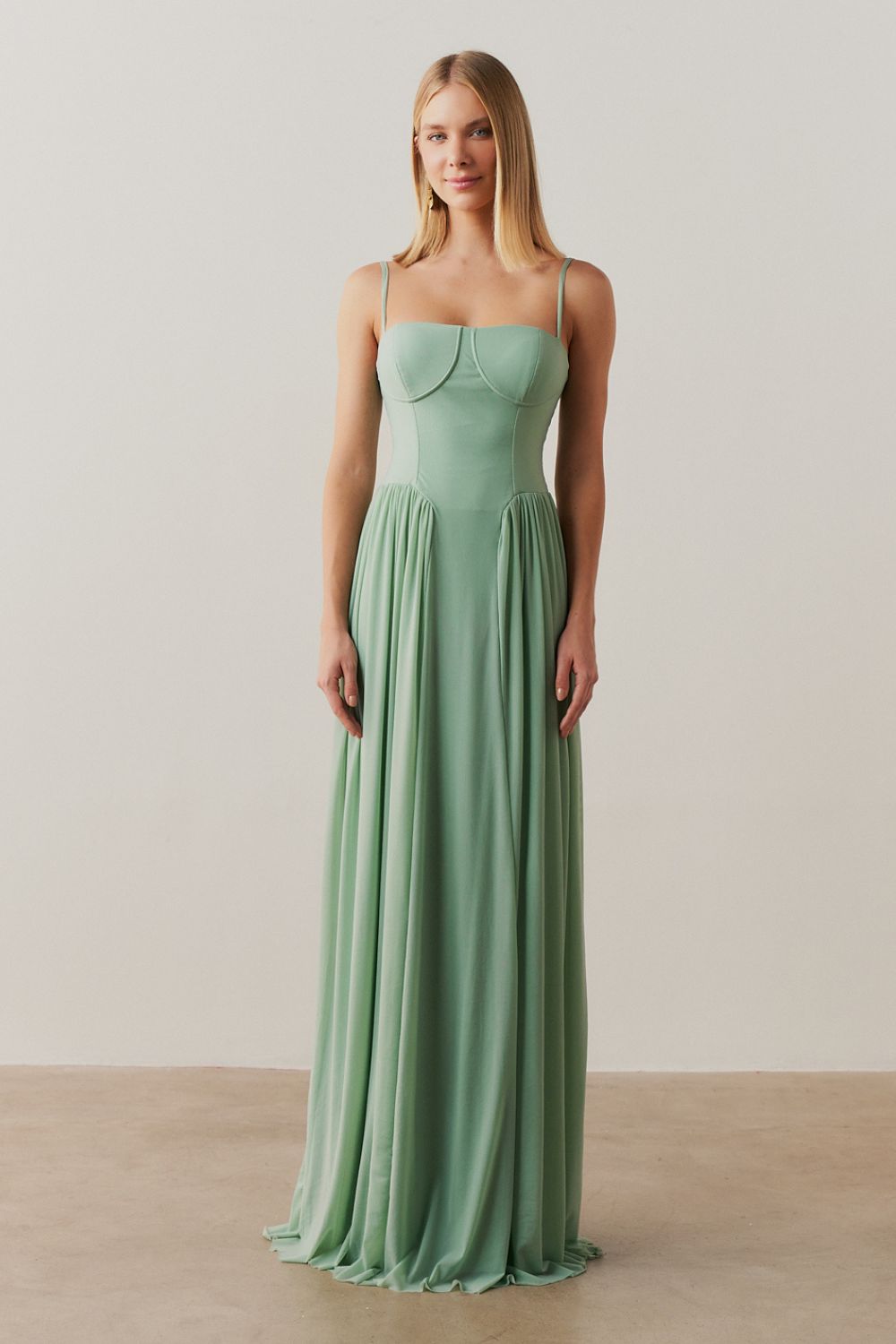 Vestido Longo, Busto Demarcado e Saia Franzida - Calgari Menta