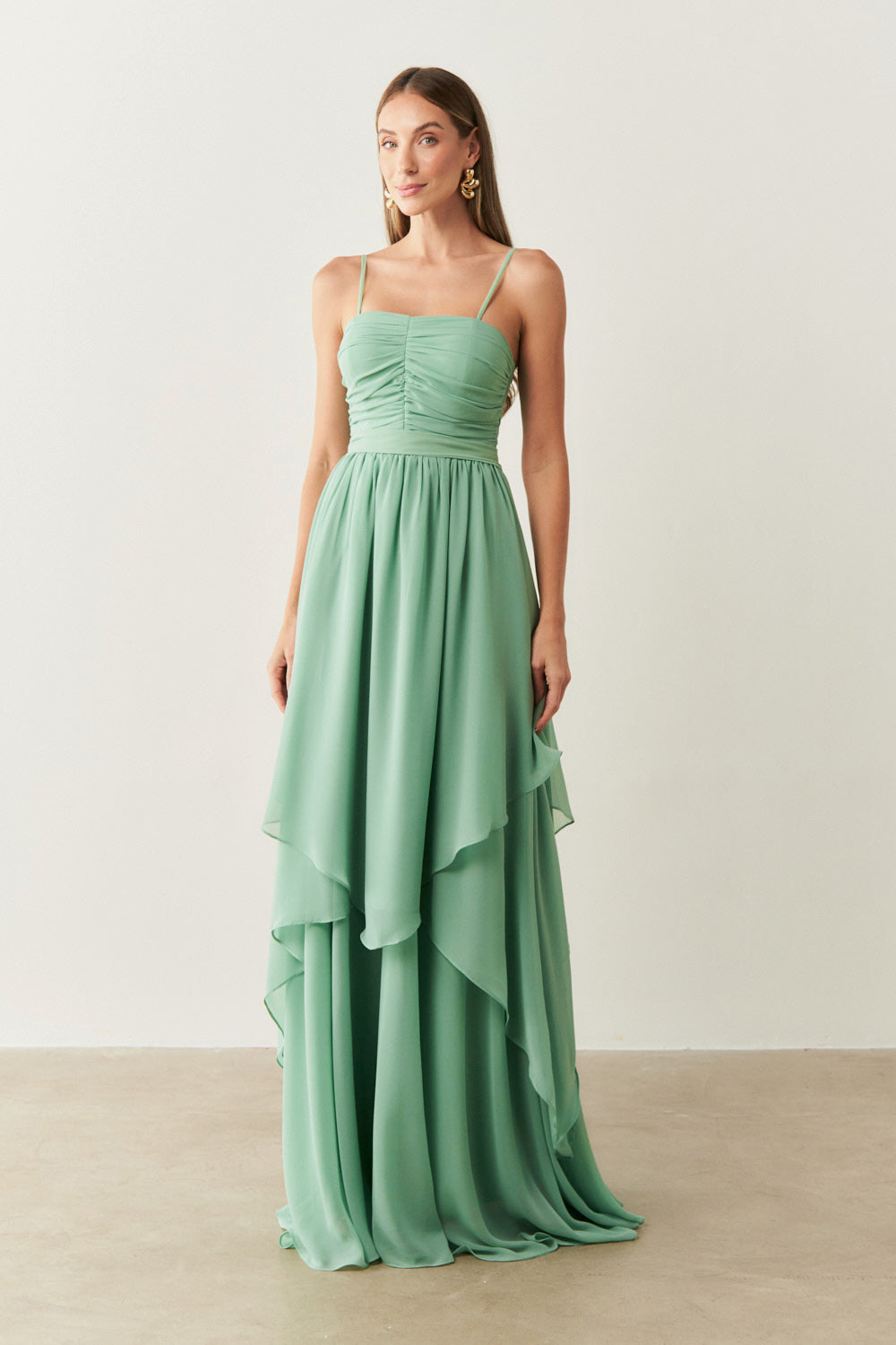 Vestido Longo com Busto Drapeado, Saia com Babados Assimétricos e Alça removível - Noruega Menta