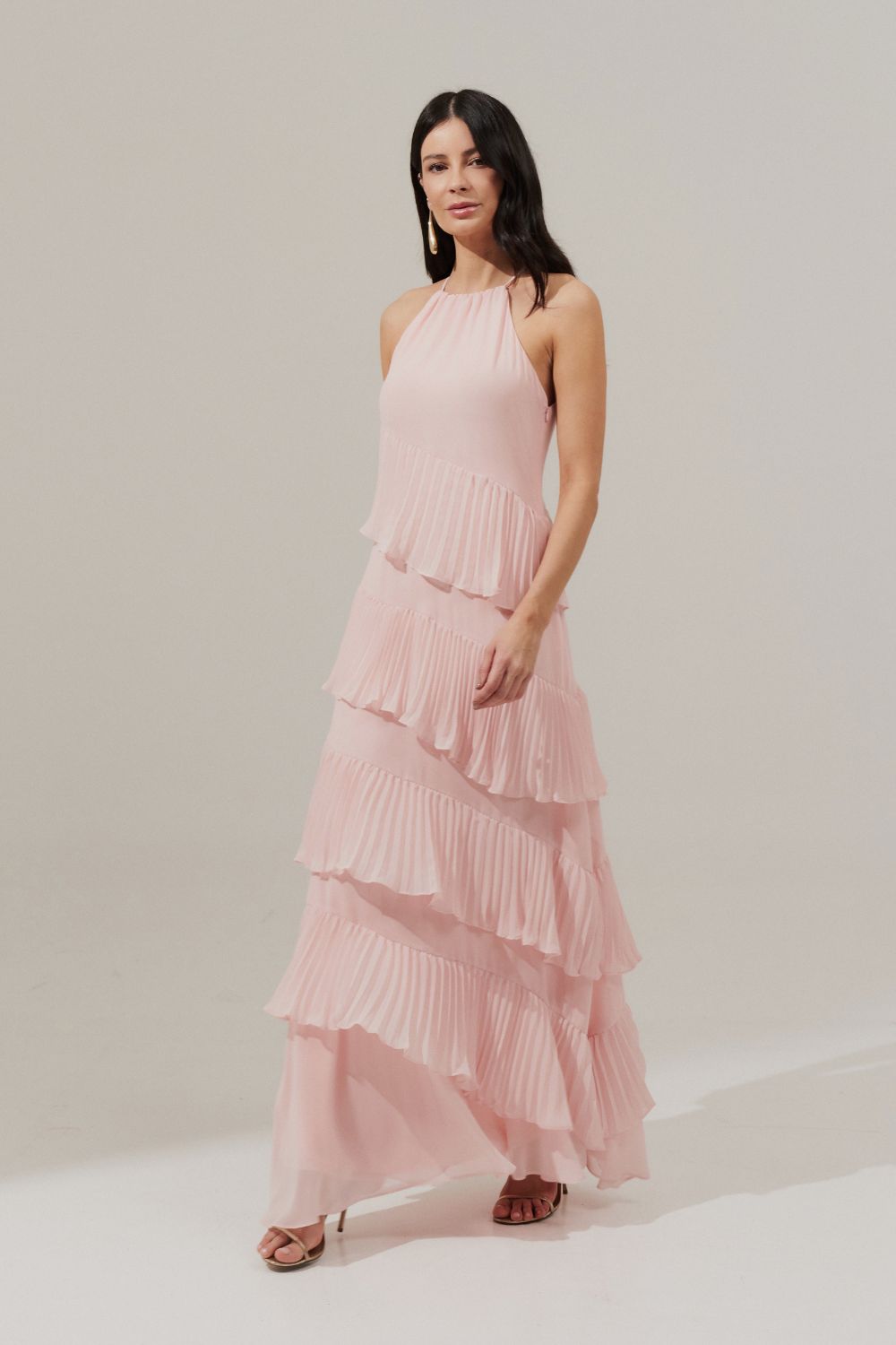 Vestido Longo Americano com Recortes e Babados Plissados na Diagonal - Sacramento Rosa