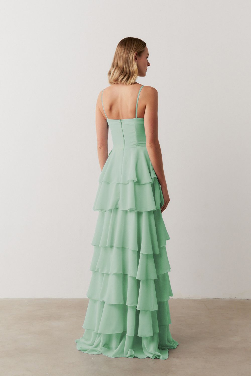 Vestido Longo com Decote coração, Alças Finas e Saia em Babados - Indonésia Menta