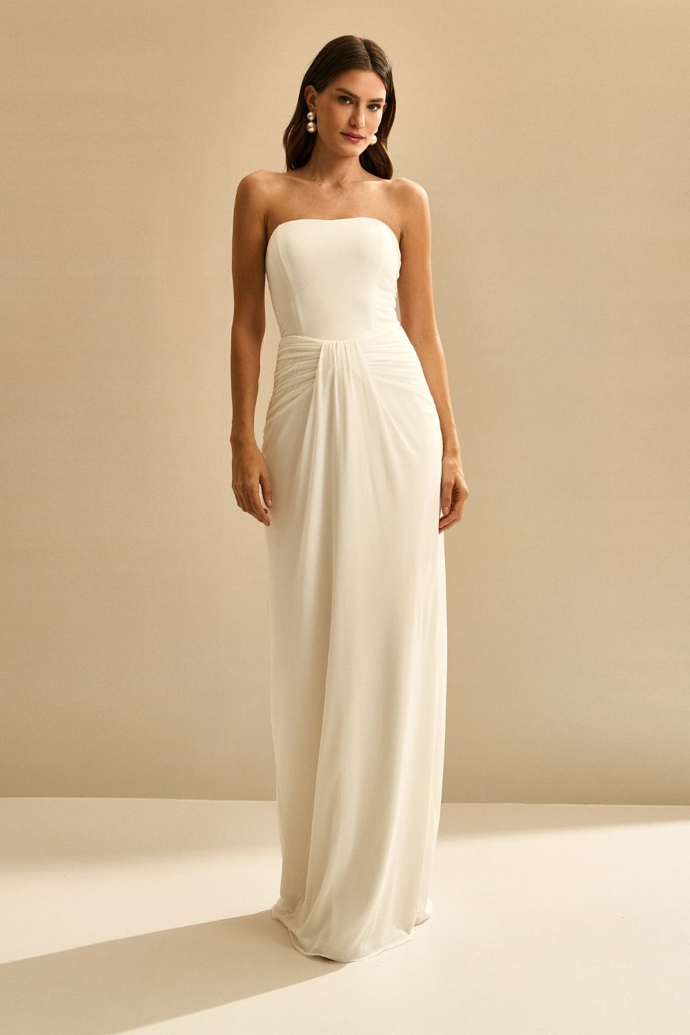 Vestido Longo com Decote Coração e Franzido na Cintura - Luar Off White