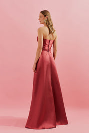 Vestido Longo com Decote Coração e Pregas na Cintura - Safira Canela