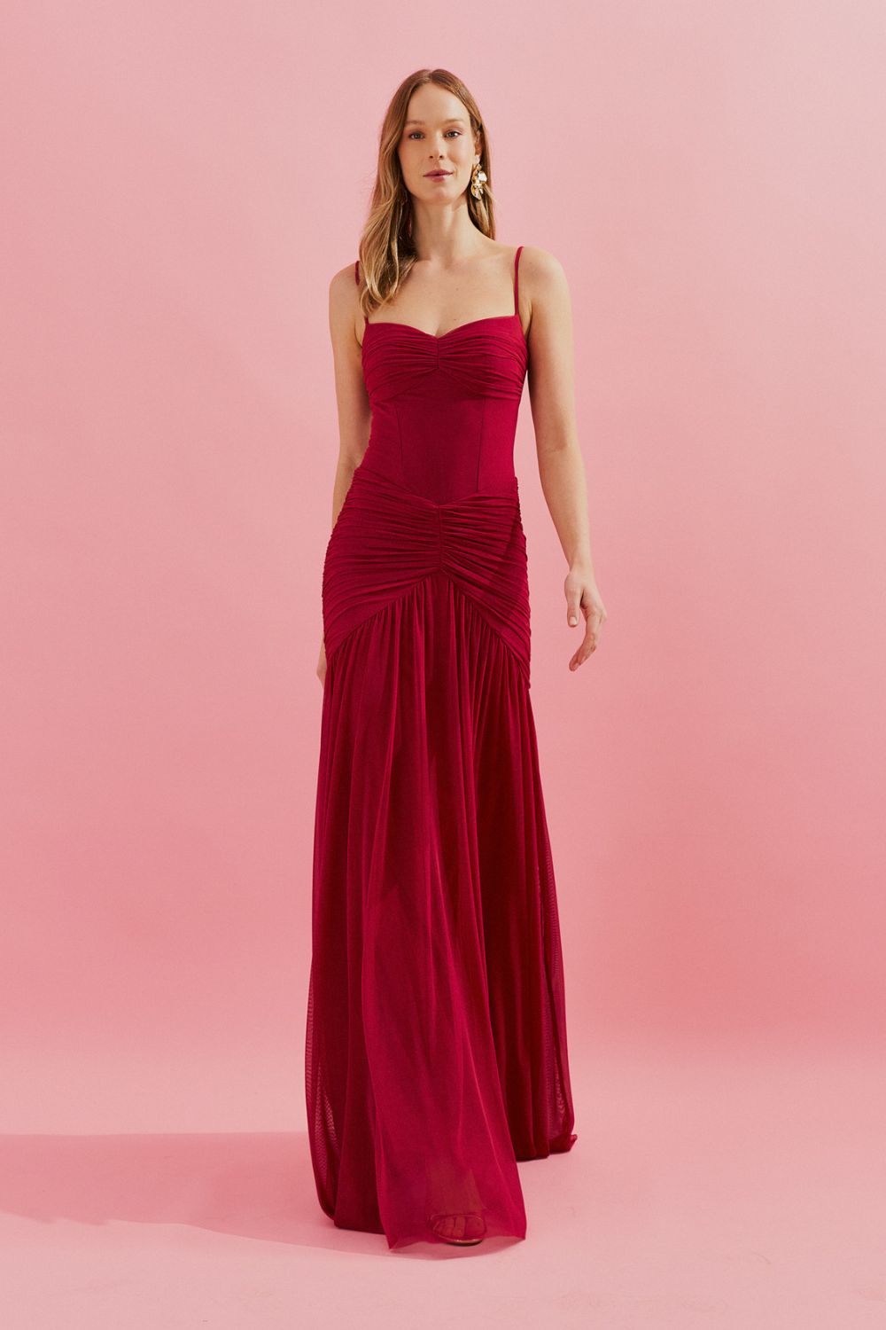 Vestido Longo com Decote Coração e Quadril Franzido - Nicarágua Vermelho