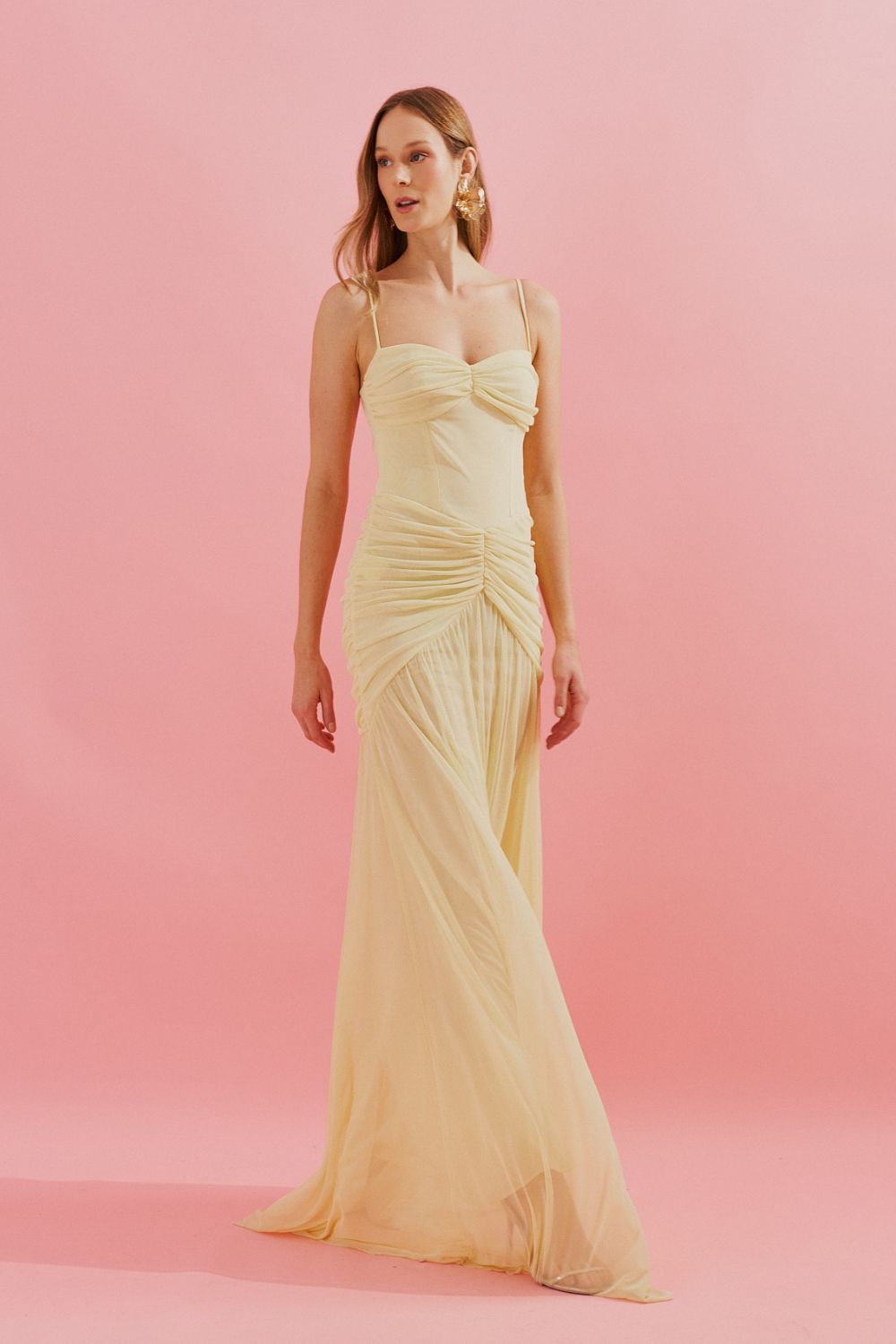 Vestido Longo com Decote Coração e Quadril Franzido - Nicarágua Amarelo