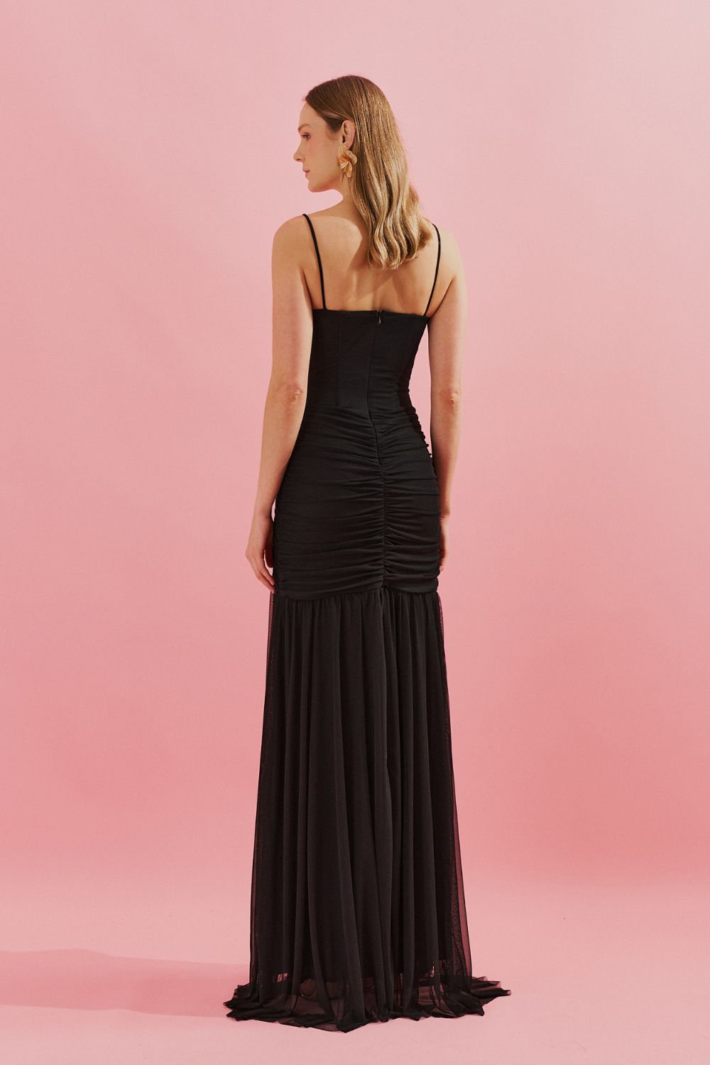 Vestido Longo com Decote Coração e Quadril Franzido - Nicarágua Preto