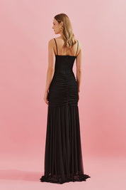 Vestido Longo com Decote Coração e Quadril Franzido - Nicarágua Preto