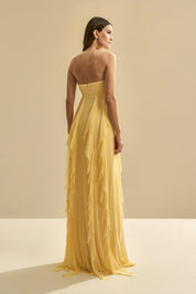 Vestido Longo com Decote Coração Franzido e Babados em Vertical na Saia - Ava Amarelo Manteiga
