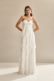 Vestido Longo com Decote Coração Franzido e Babados em Vertical na Saia - Ava Off White