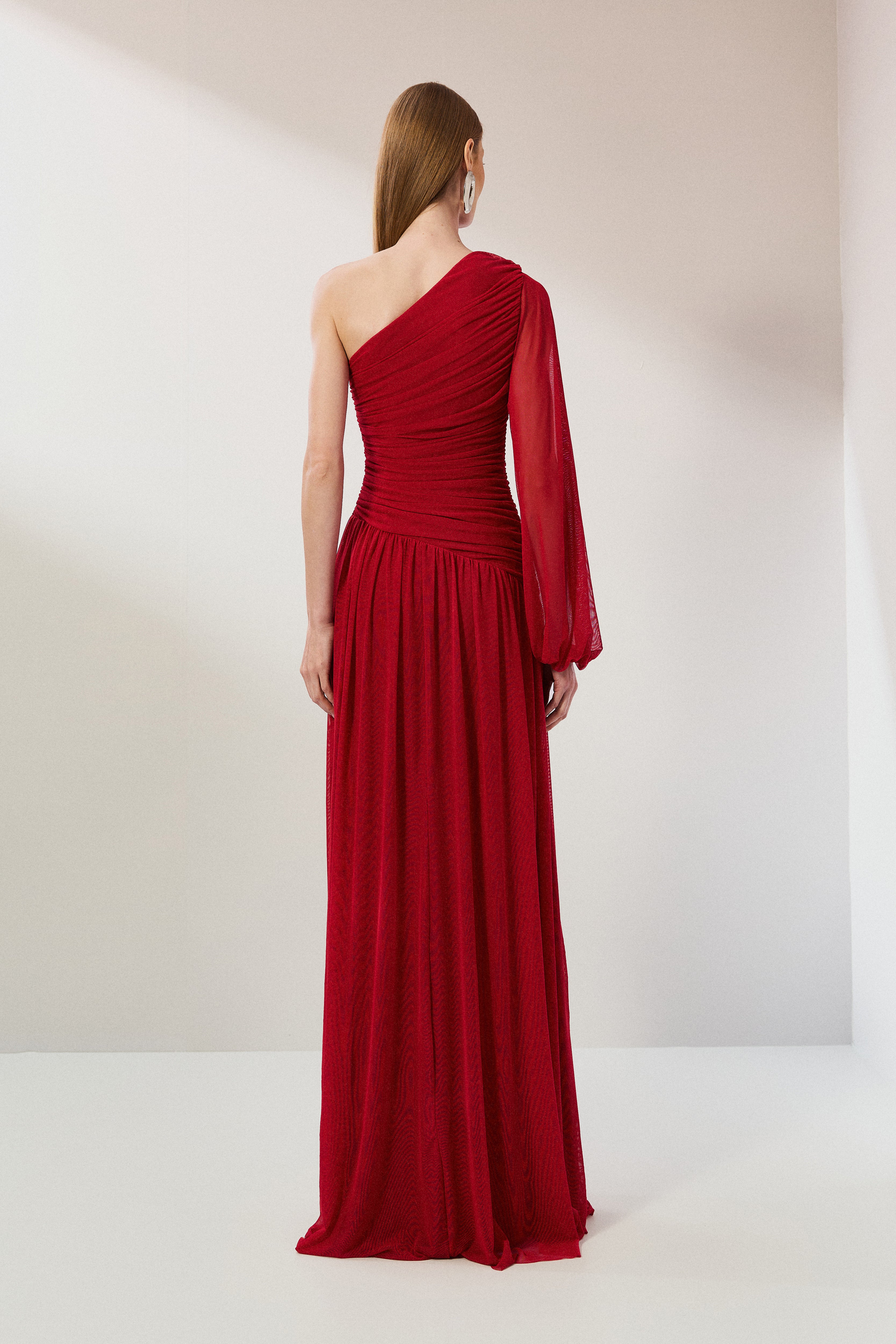 Vestido Longo com Decote de Ombro Único, Manga Longa e Franzidos - Adana Vermelho