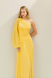 Vestido Longo com Decote de Ombro Único, Manga Longa e Franzidos - Adana Amarelo Manga