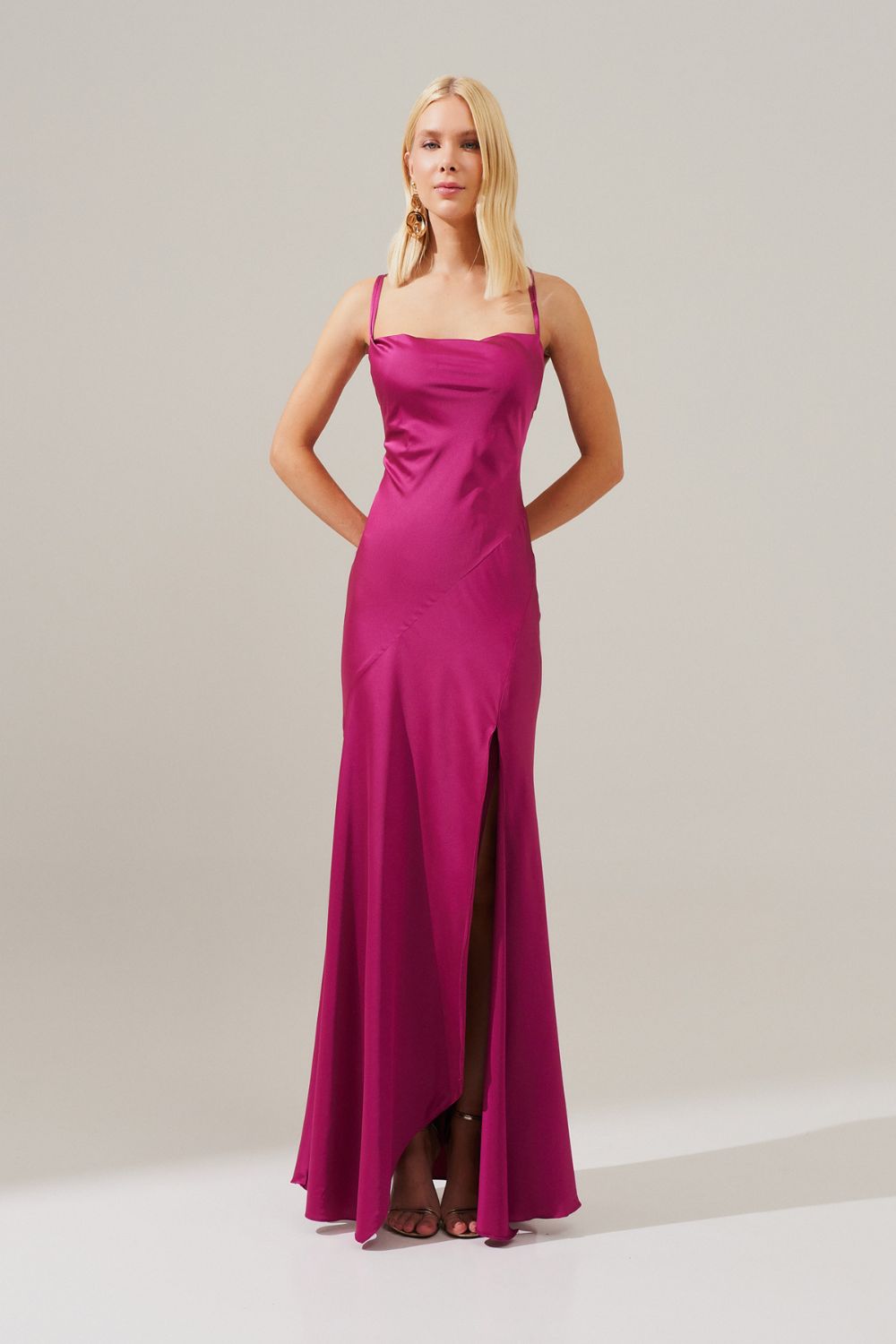 Vestido Longo com Decote Degage e Amarração cruzada nas costas - Gaia Fúcsia