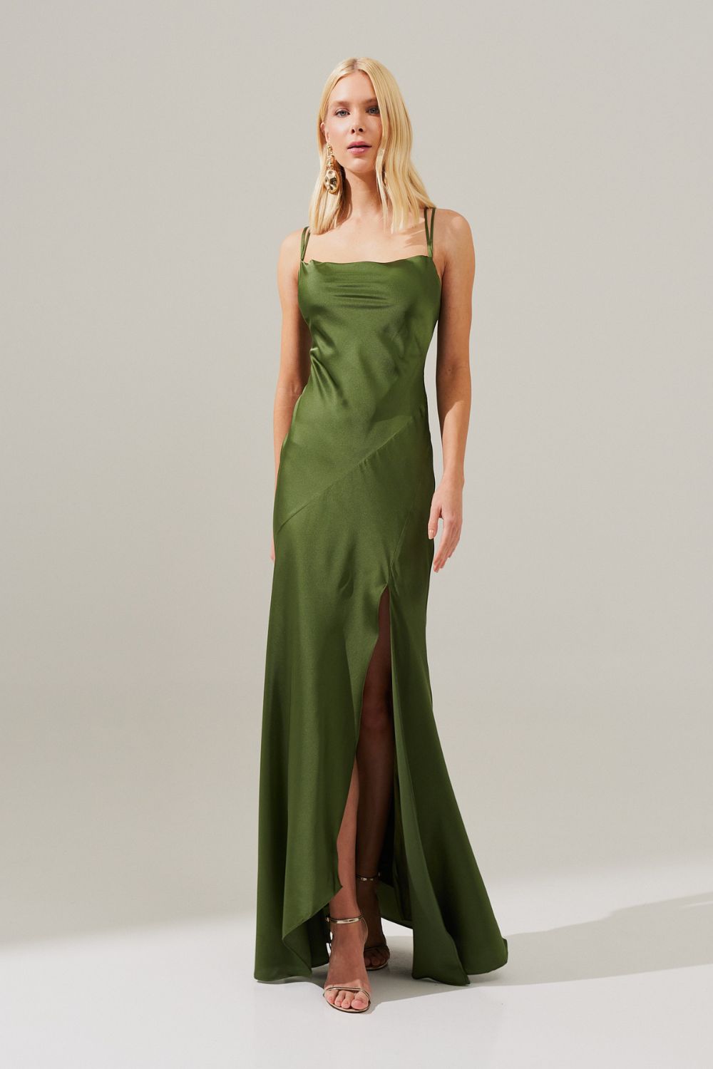Vestido Longo com Decote Degage e Amarração cruzada nas costas - Gaia Oliva