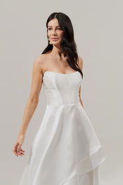 Vestido Longo com Decote em U e Saia com Duas Camadas Assimétricas - Taiti Off White