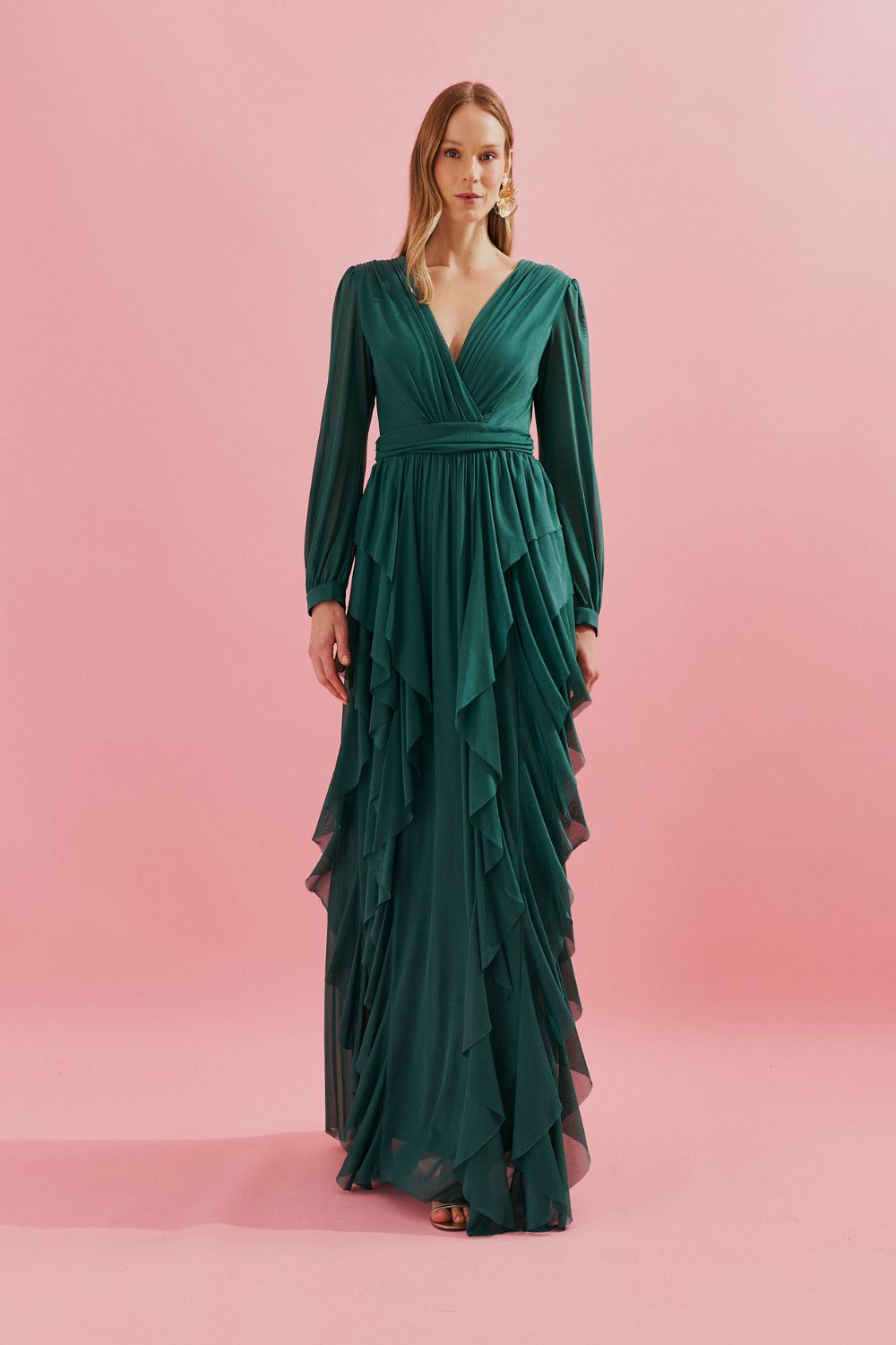 Vestido Longo com Decote Frontal Transpassado e Saia com Babados - Estonia Bandeira