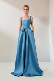 Vestido Longo em Zibeline com Decote Quadrado, Recorte nas Costas e Saia Ampla - Austria Azul