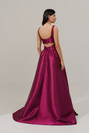 Vestido Longo com Decote Quadrado, Abertura nas Costas e Saia Franzida - Austria Fúcsia