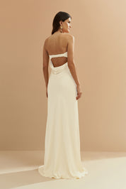 Vestido Longo em Cetim com Decote Reto, Pala Dupla e Decote Degagê nas Costas - Marbella Off White