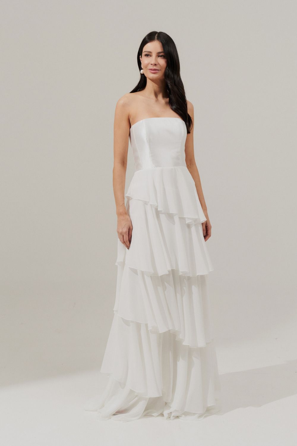 Vestido Longo com Decote Reto e Saia Assimétrica - Costa Rica Off White