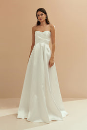Vestido Longo com Decote Semi Coração, Alça Removível e Pregas na Saia e Busto - Santorini Off White
