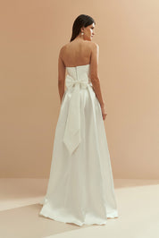 Vestido Longo com Decote Semi Coração, Alça Removível e Pregas na Saia e Busto - Santorini Off White