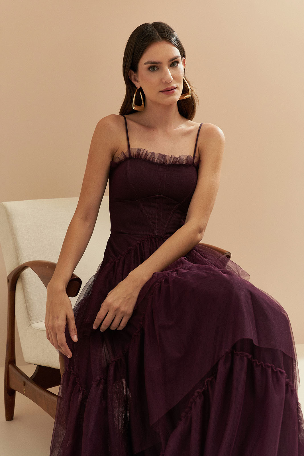 Vestido Longo com Decote Semi Coração e Saia de Babados - Provença Roxo Berinjela