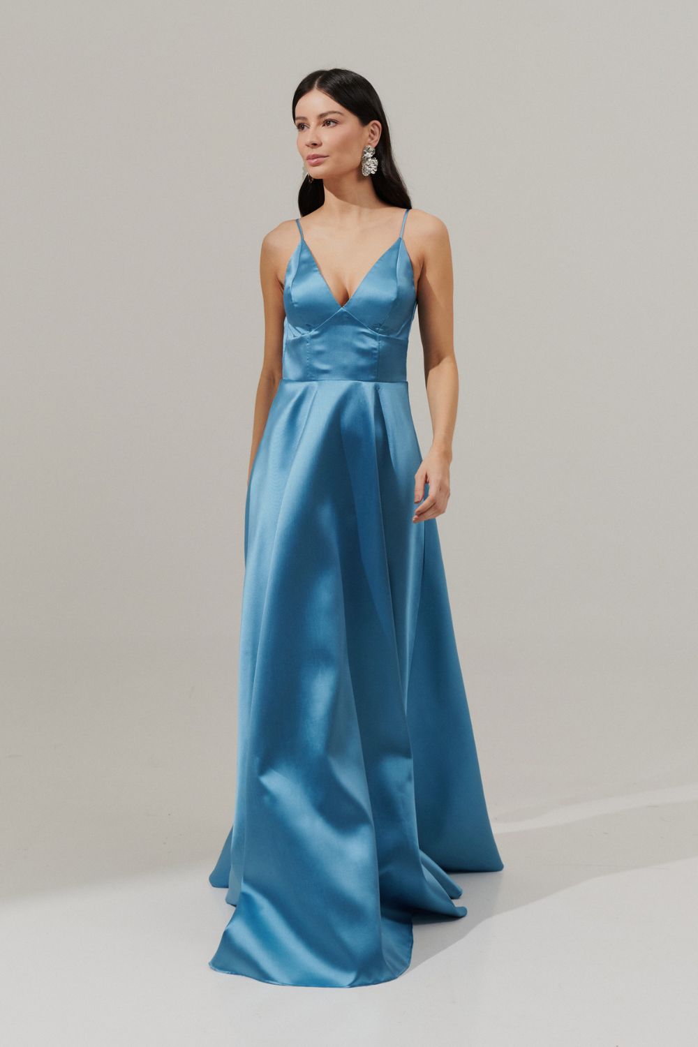Vestido Longo com Decote V e Alça Fina - Atlanta Azul