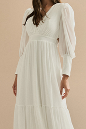 Vestido Longo em Chiffon com Decote V, Mangas Bufantes e Abertura nas Costas - Belize Off White