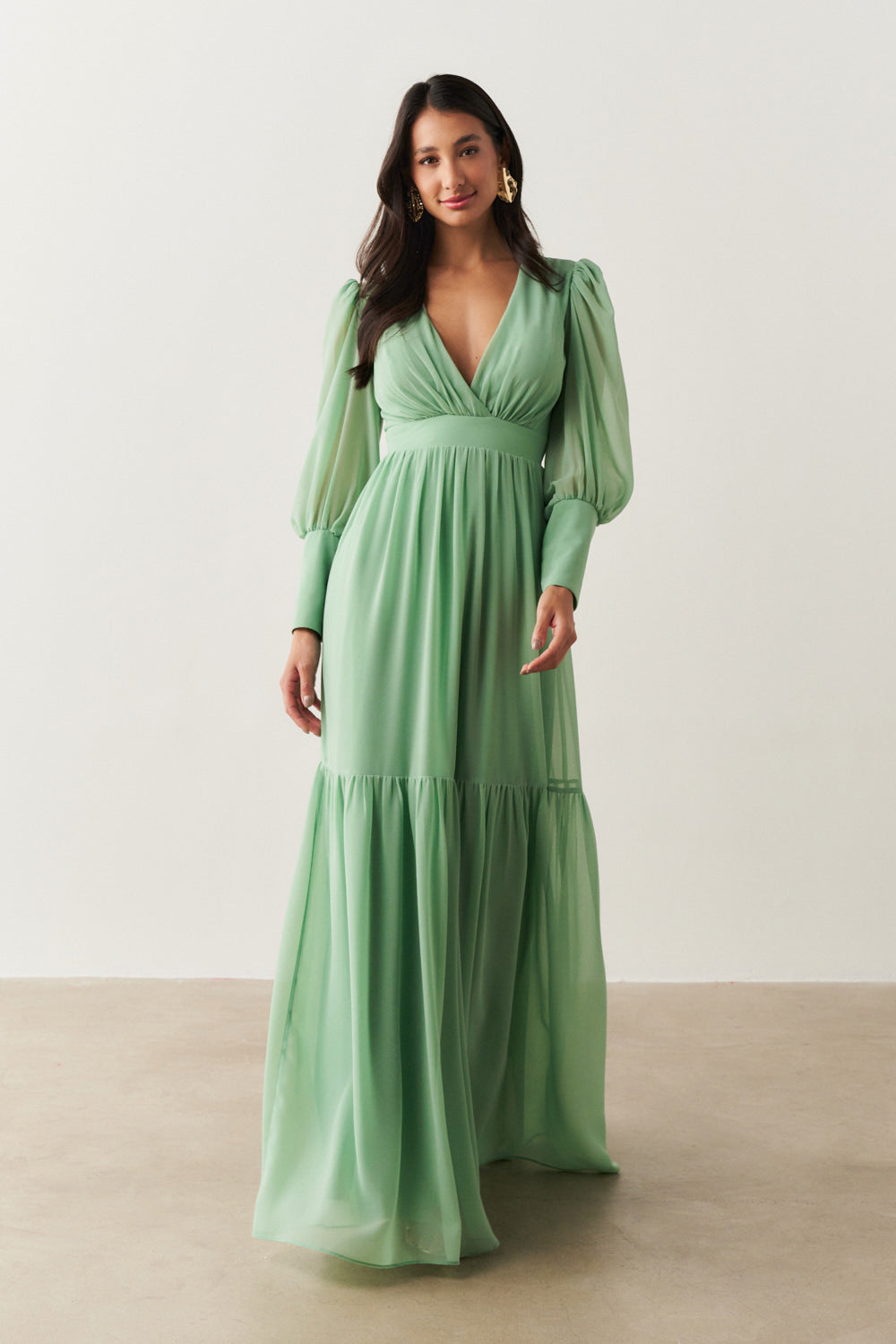 Vestido Longo  com Decote V, Mangas Bufantes e Abertura nas Costas - Belize Menta