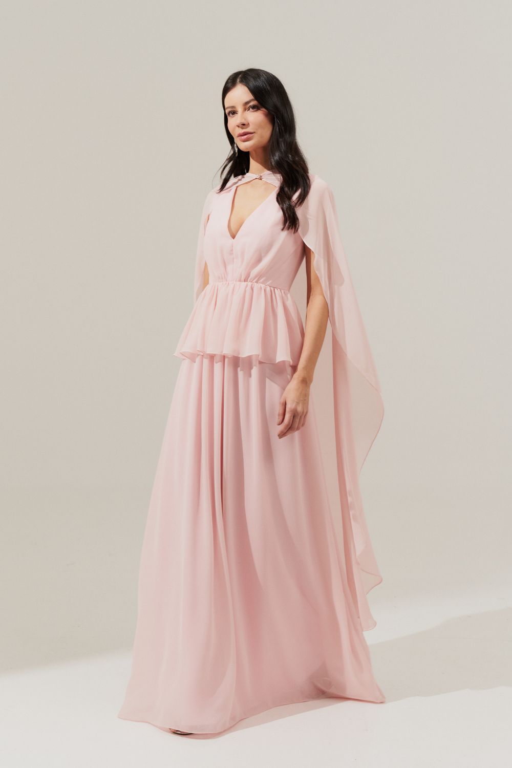 Vestido Longo com Decote V, Saia Fluida e Capa Removível - Carmelo Rosa