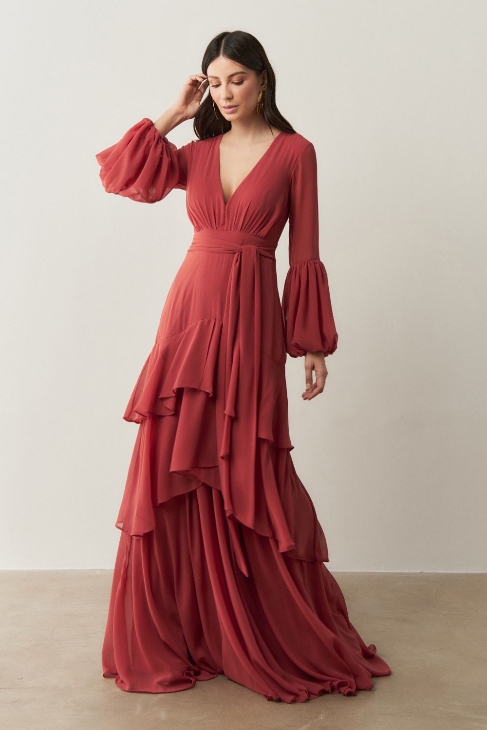 Vestido Longo com Mangas Longas e Saia em Camadas - Lyon Terracota