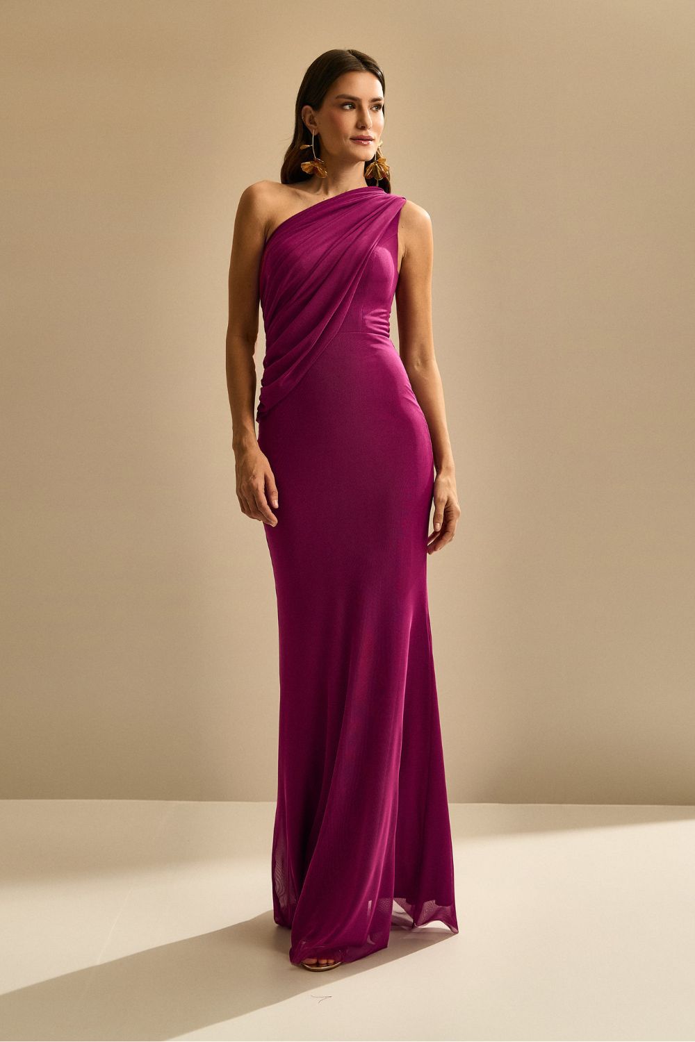 Vestido Longo com Ombro Único, Drapeado no Busto e Costas - Hera Fúcsia