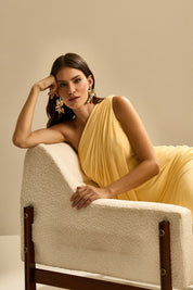 Vestido Longo com Ombro Único, Drapeado no Busto e Costas - Hera Amarelo