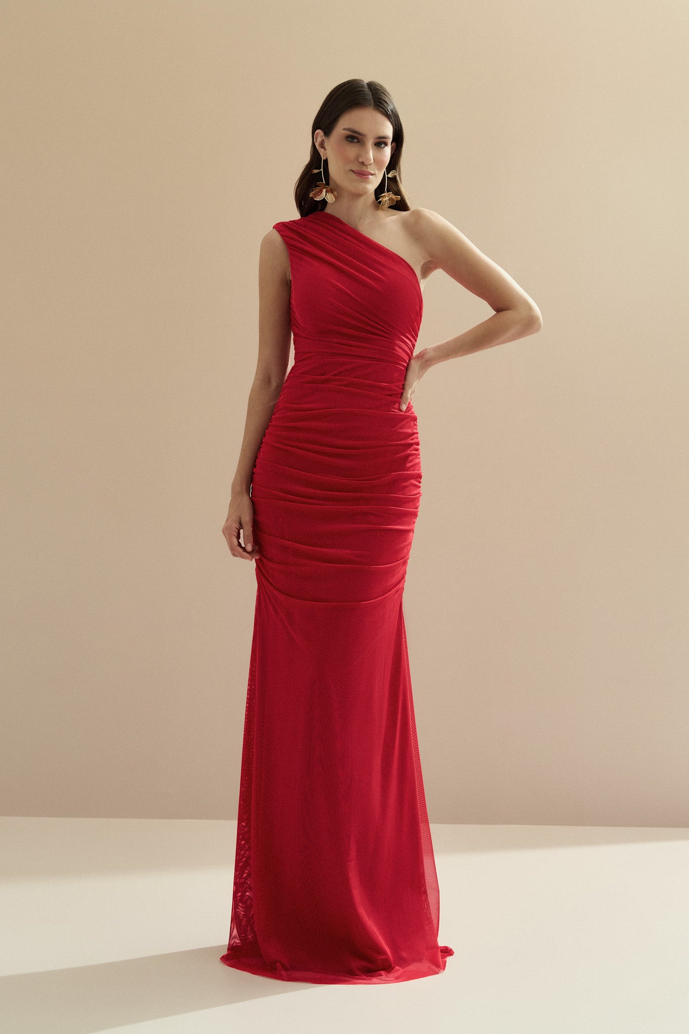 Vestido Longo com Ombro Único e Franzidos - Lugano Vermelho